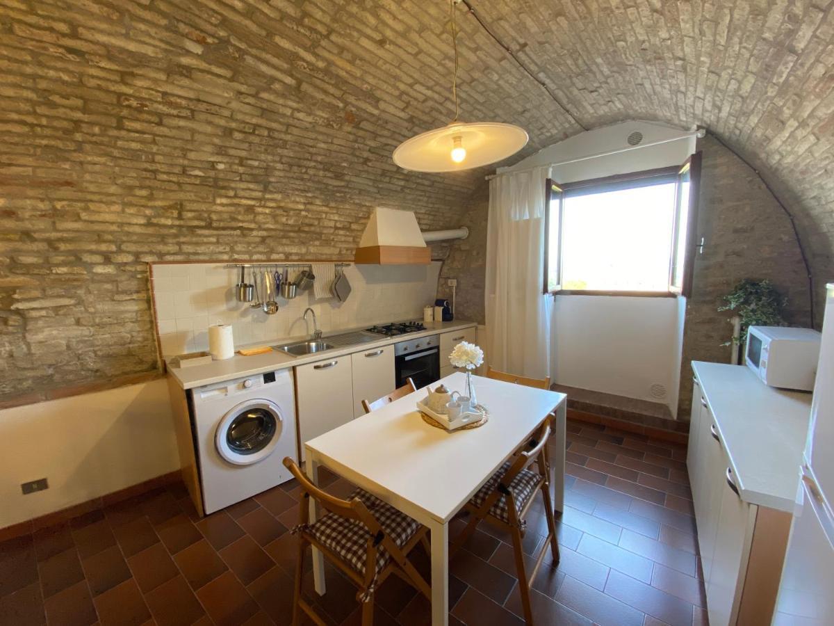 Apartmán La Casa Dei Ricordi San Gimignano Exteriér fotografie