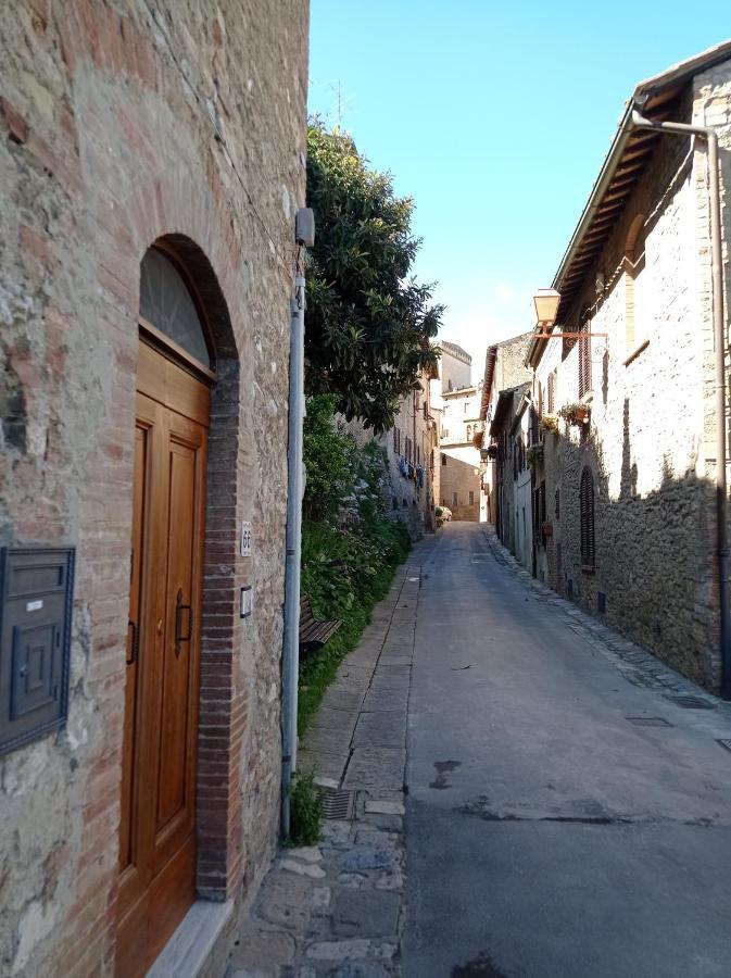 Apartmán La Casa Dei Ricordi San Gimignano Exteriér fotografie
